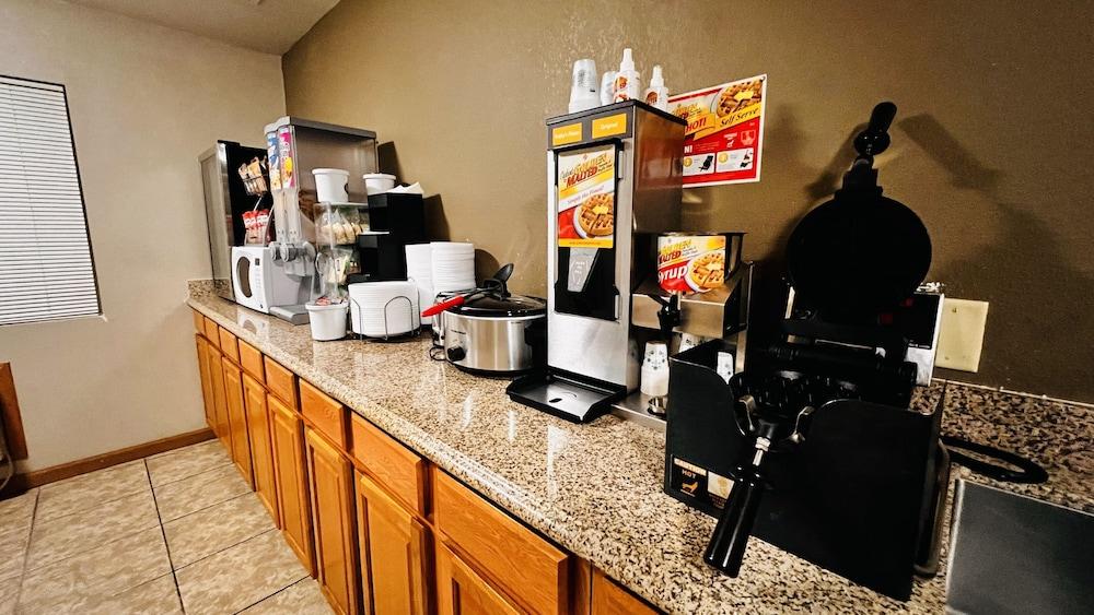 Motel Super 8 By Wyndham Fremont Ne Extérieur photo