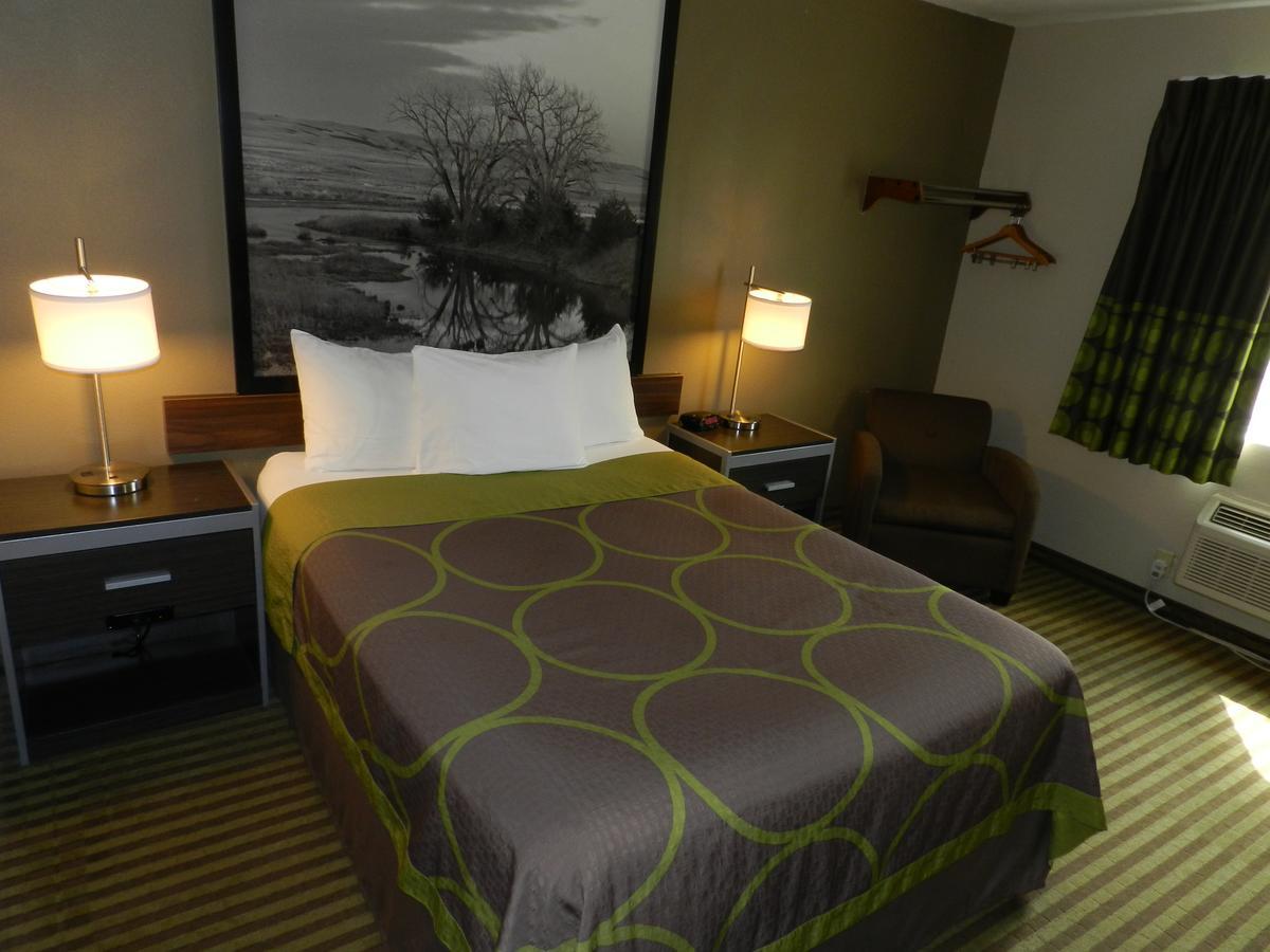 Motel Super 8 By Wyndham Fremont Ne Extérieur photo